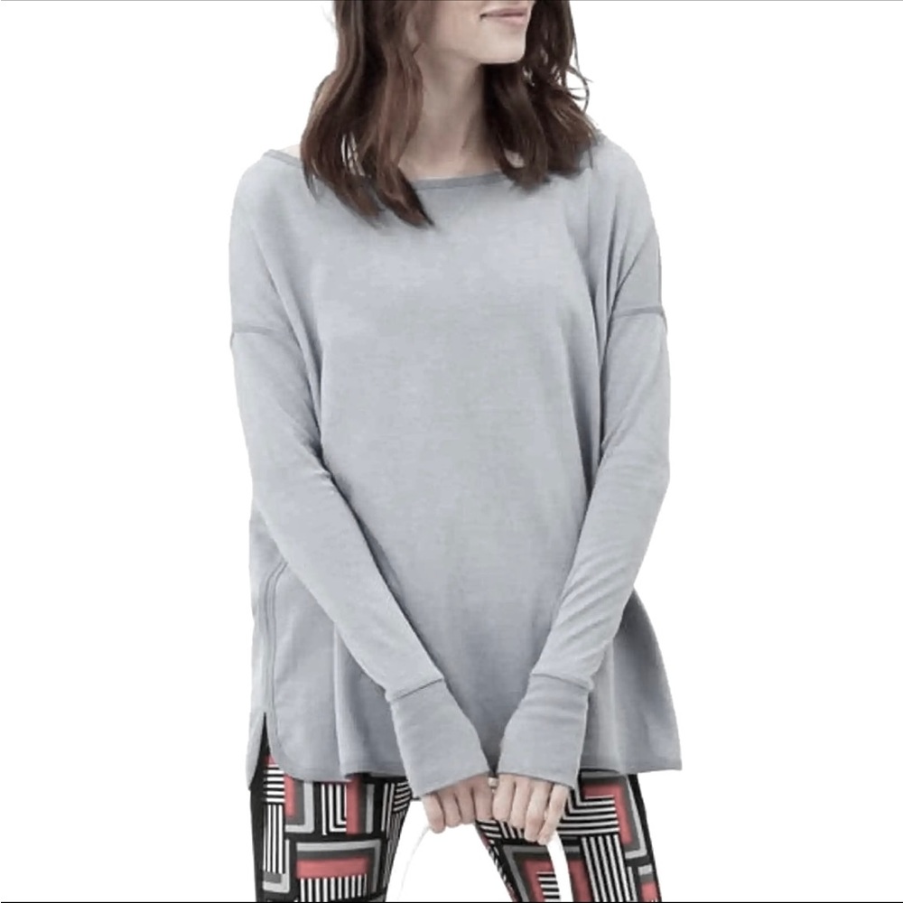 Sweaty Betty Simhasana Open Back Sweatshirt in Gray